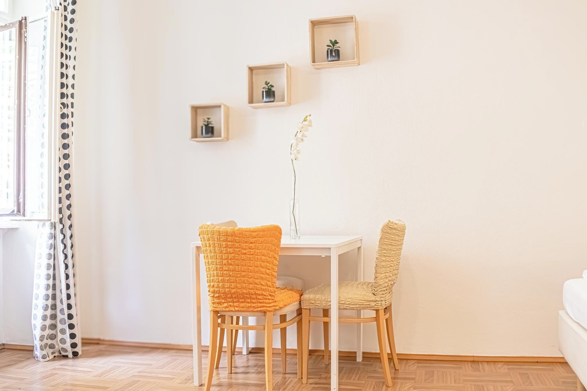 Basic Apartment | Interior