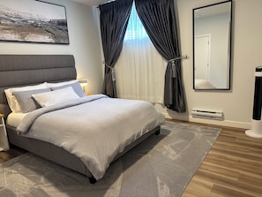 House, 1 Bedroom | 1 bedroom - Fivestar Inspired Private Suite- Downtown Access (Calgary)