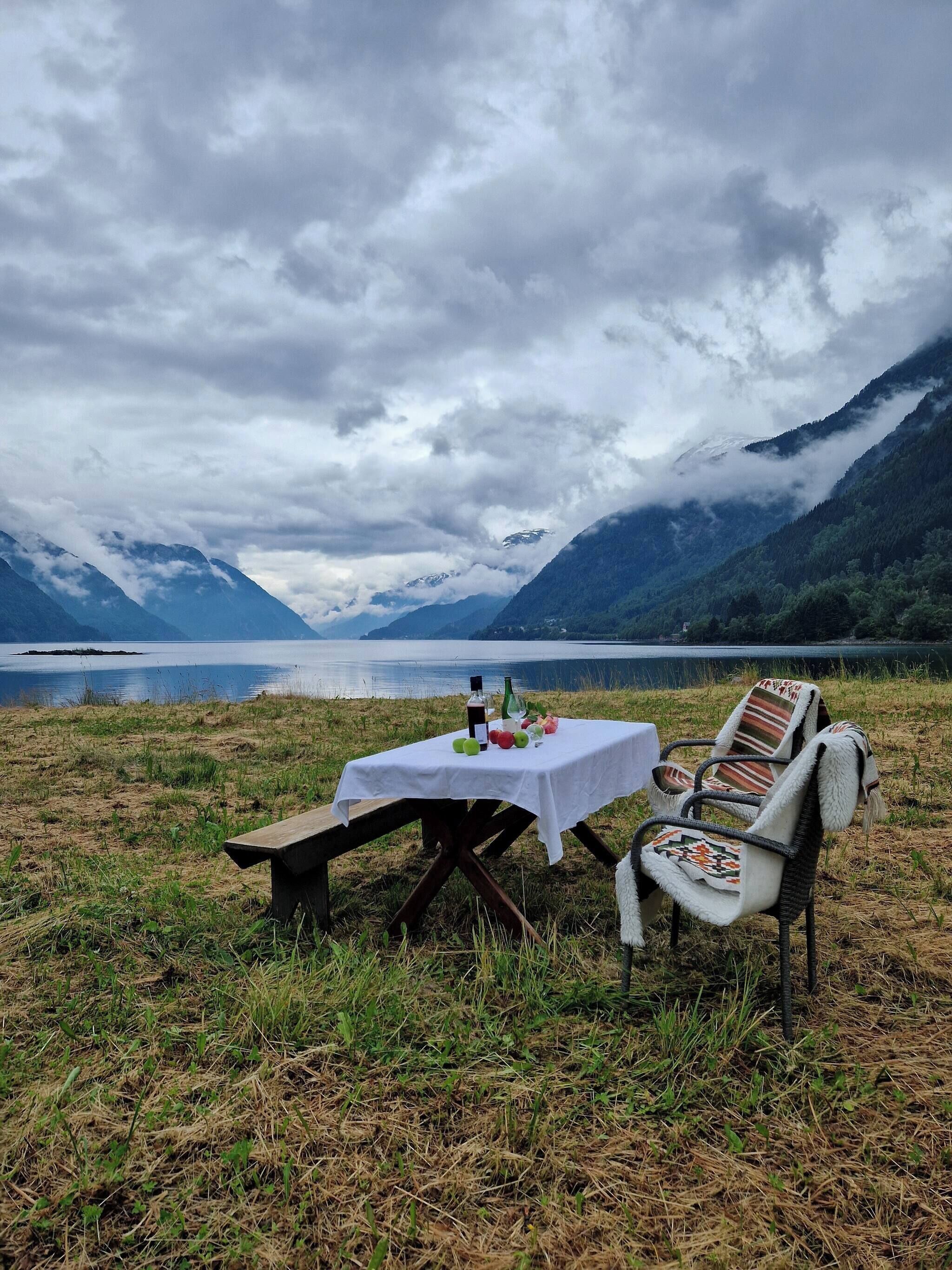 House, 3 Bedrooms, Balcony | Outdoor dining
