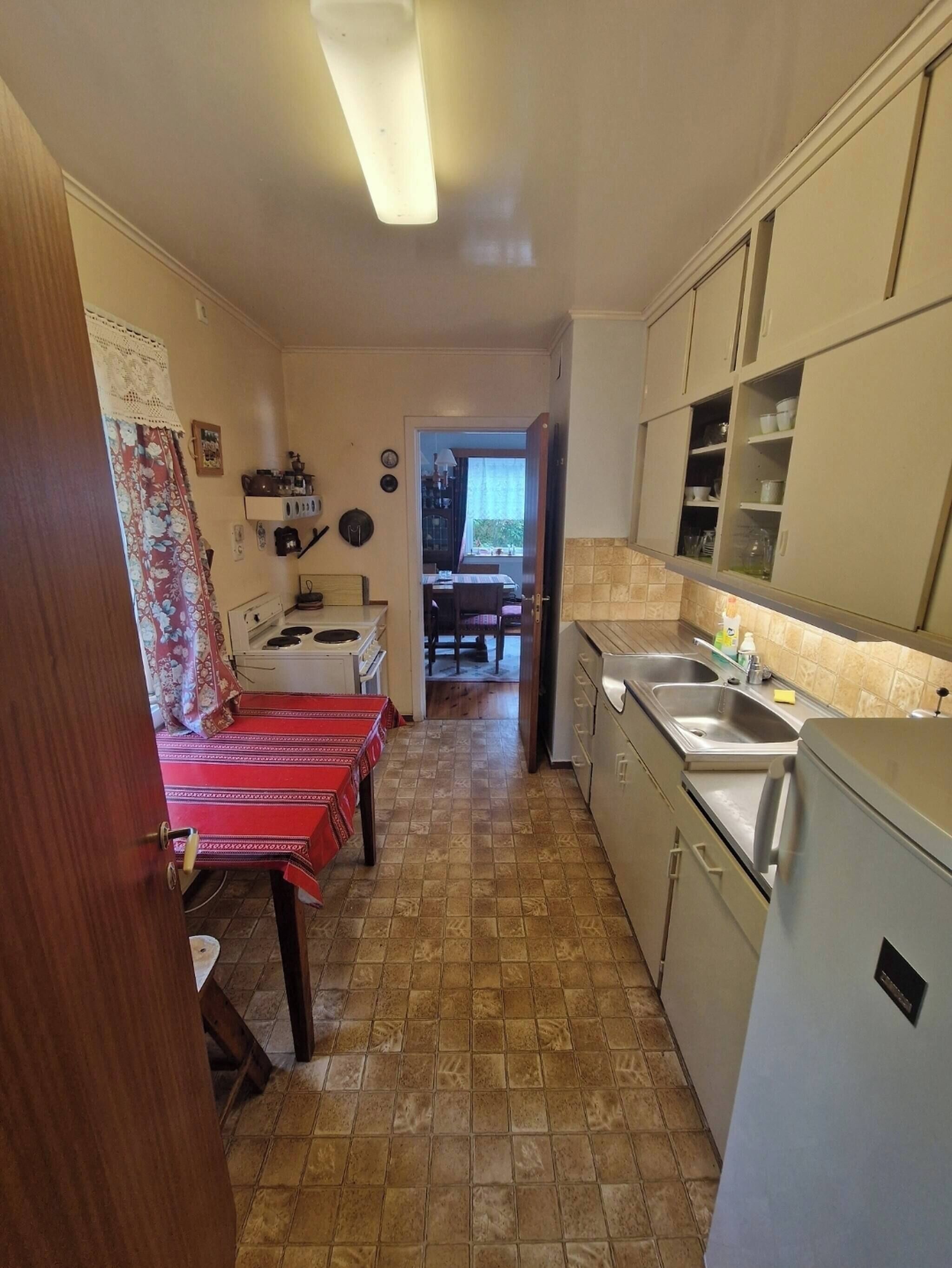 House, 3 Bedrooms, Balcony | Interior