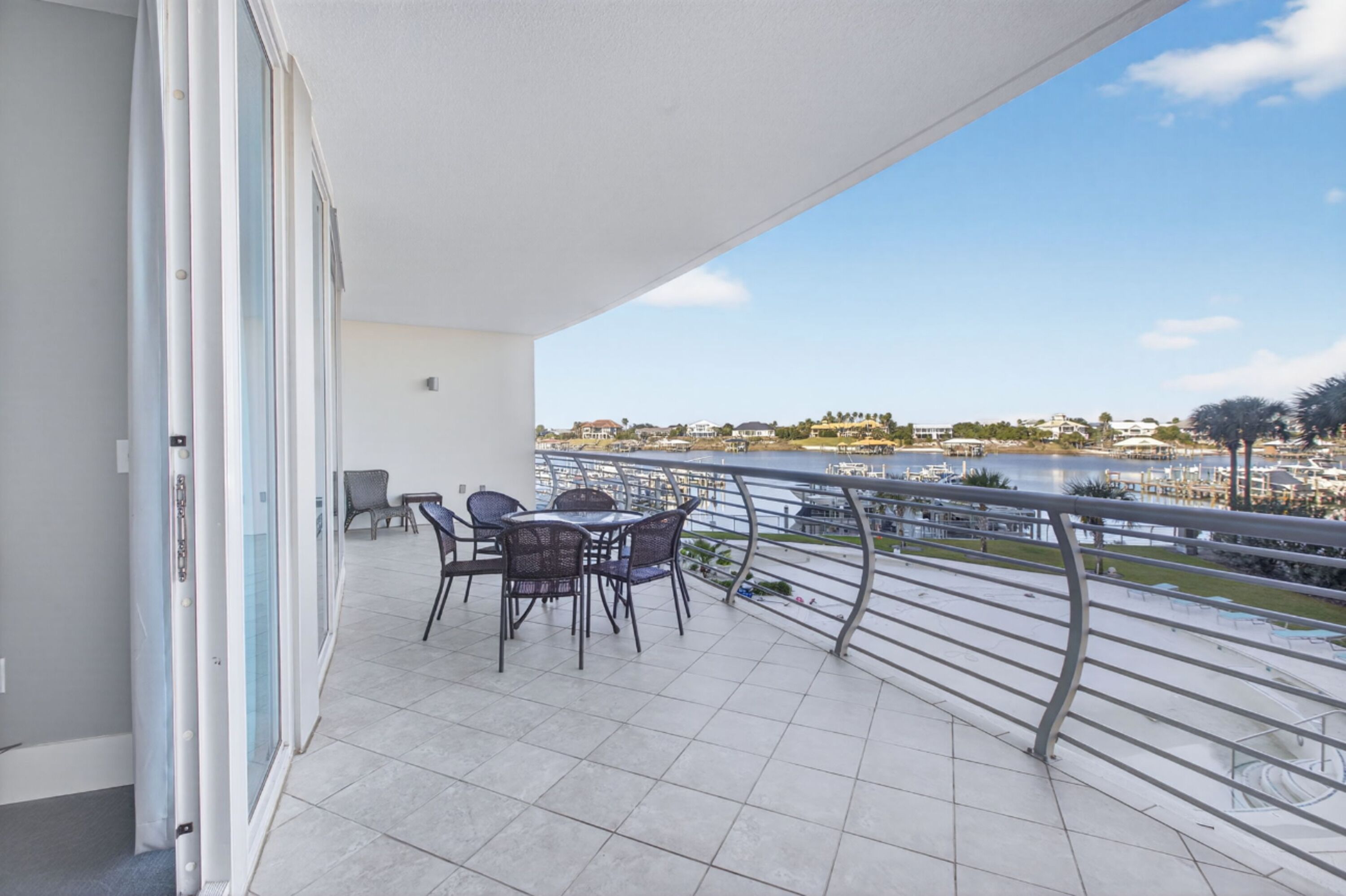 Appart'hôtel Signature, 2 chambres, balcon, vue fleuve | Vue depuis le balcon