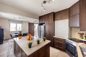 ميكروويف، فرن، موقد طهي مسطح