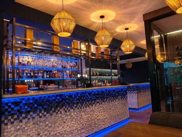 Bar (on property) - Gooseberry Baan & Bistro (Pattaya)