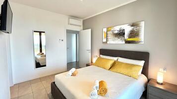 2 chambres, fer et planche Ă repasser, Wi-Fi gratuit, draps fournis