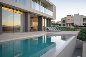 Pool - Exclusive luxury residence by the sea - long-term rental with panoramic views (Montfarrutx)