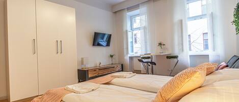 Basic Apartment | Iron/ironing board, free WiFi