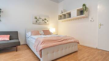 Basic Apartment | Iron/ironing board, free WiFi