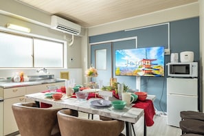 Microwave, stovetop - Umeka 302.303 Hotel GRAN Umeka Family friendly Free parking 10 minutes to USJ (大阪府大阪市此花区梅香2丁目)