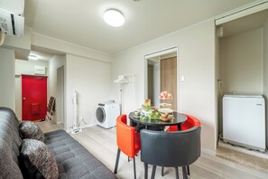 Interior - Umeka 302.303 Hotel GRAN Umeka Family friendly Free parking 10 minutes to USJ (大阪府大阪市此花区梅香2丁目)