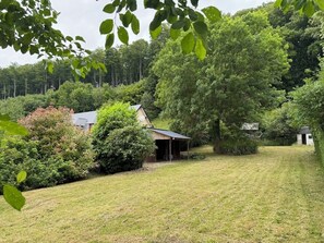 Property grounds - L écrin de l aube (Grainville-la-Teinturière)