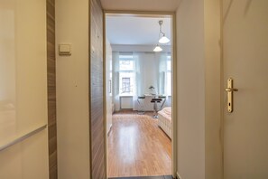 Eenvoudige kamer | Interieur