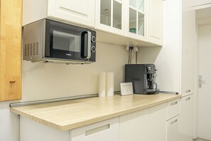 Eenvoudige kamer | Interieur