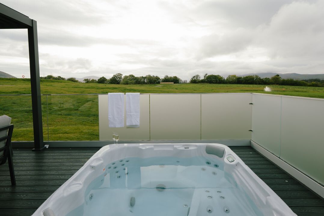 Bain à remous extérieur