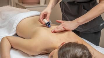 Sauna, steam room, Turkish bath, body treatments, sports massages