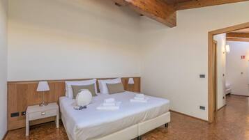 Coffres-forts dans les chambres, bureau