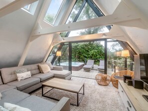 Living area - St Ives Studio Spa, Praze-An-Beeble (Camborne)