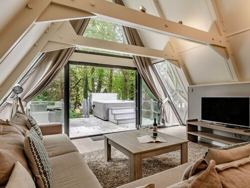 St Ives Studio Spa, Praze-An-Beeble