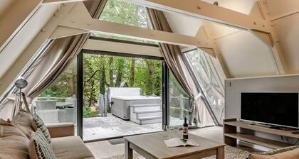 St Ives Studio Spa, Praze-An-Beeble