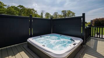 室外 SPA 浴缸
