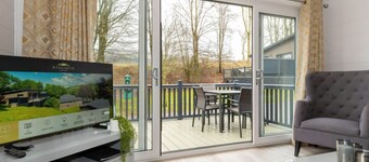 The Falls (Pet), Aysgarth