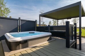 Terrace/patio - Stokesley (Pet), Great Ayton (Middlesbrough)