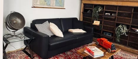 Apartment | Living room