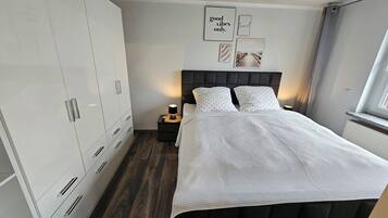 1 間睡房、熨斗/熨衫板、Wi-Fi、床單