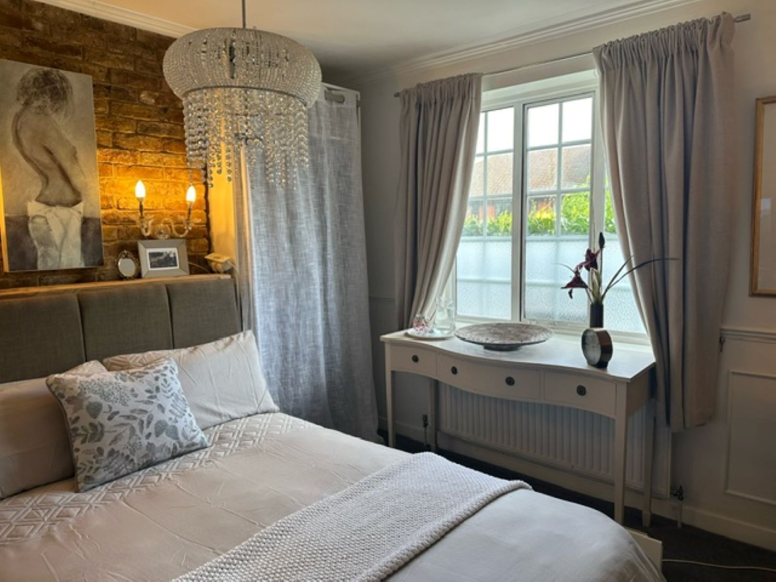 トラディショナル アパートメント | 客室ごとに異なる装飾、客室ごとに異なるインテリア、デスク、ノートパソコン用作業スペース