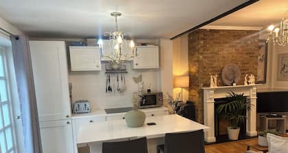 Bushey B&B