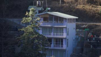 Comfort tweepersoonskamer, balkon, uitzicht op bergen | Exterieur