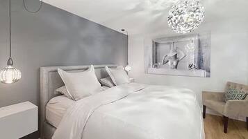 Bügeleisen/Bügelbrett, WLAN, Bettwäsche