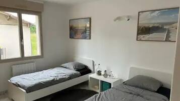 Nhà | 5 phòng ngủ, trang bị nội thất với thiết kế riêng biệt