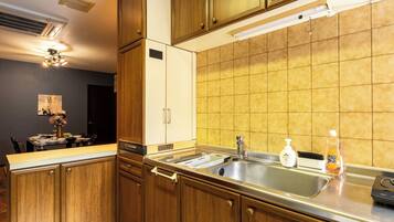 Microwave, stovetop