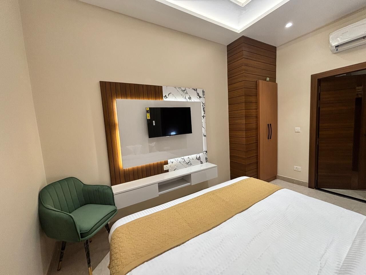 Quarto casal luxo | Wi-Fi de cortesia