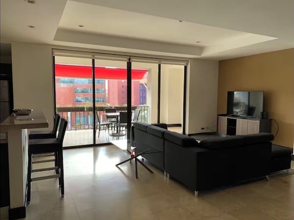 Interior - Gorgeous 3-BR Condo in the heart of everything! (San Rafael de Escazú)