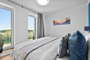 1 soverom, strykejern/-brett, wi-fi (inkludert) og sengetøy