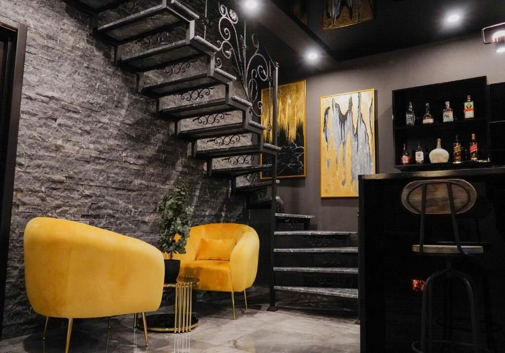 Deluxe House, Balcony, Mountain View | Interior