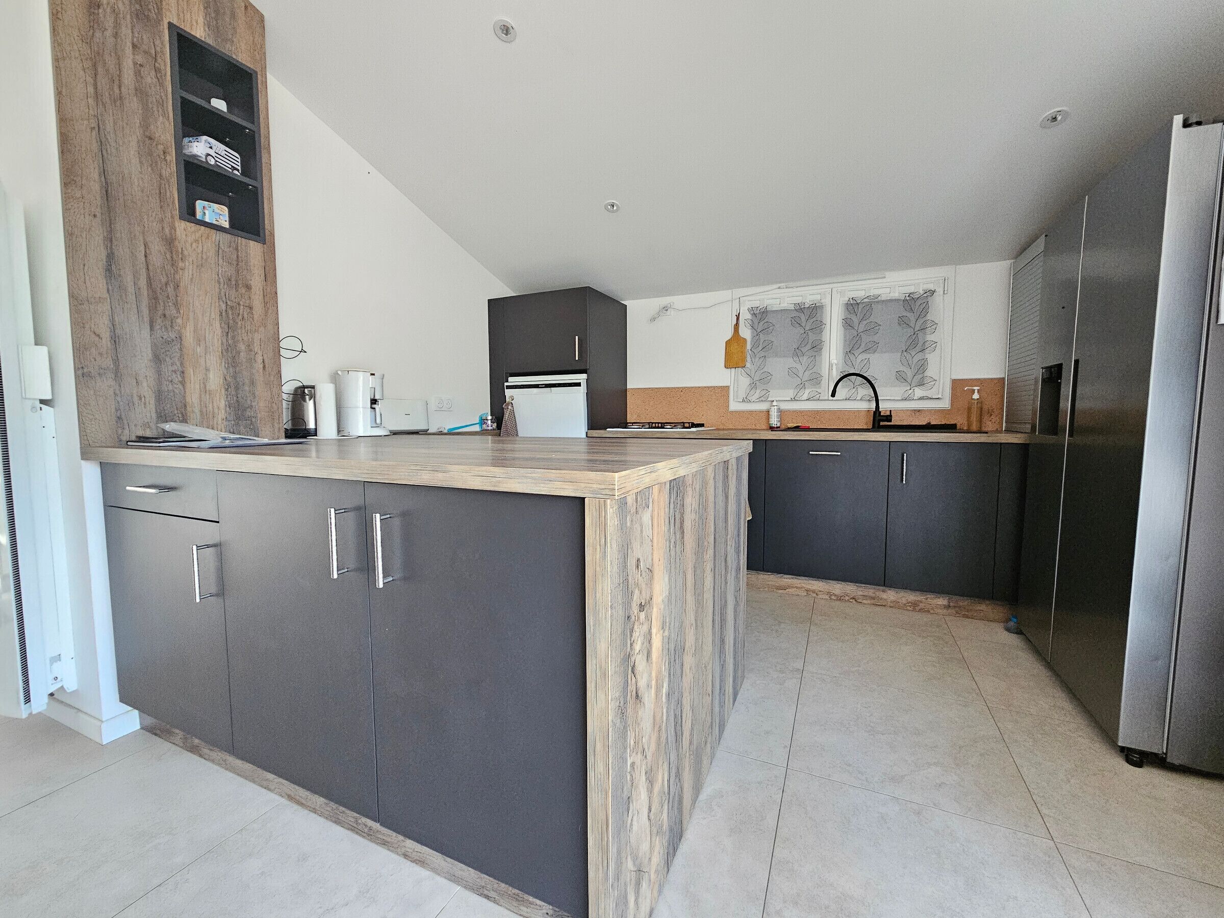 冰箱、微波炉、烤箱、炉灶