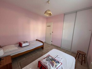 3 bedrooms - House for 6 at 250m from the beach, pets allowed! (La Tranche-sur-Mer)