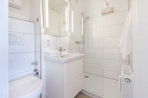 Hair dryer, towels