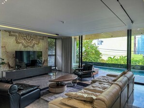 Living area - SONG CAT VILLA 53DP8 - Beautiful 7-bedroom villa with AC in marvelous Da Nang (Da Nang)
