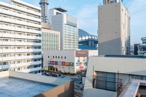 Exterior - Akitsu 703 Kyocera Dome 10 min walk Dotonbori Kansai Airport Osaka Castle Kaiyukan USJ 1 transfer Family friendly Free parking 15 (大阪府大阪市西区境川１丁目)