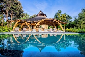 Deluxe Villa, Balcony, Sea View | Living area - Les terrasses ceningan (Ceningan Island)