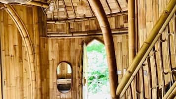 Perhebungalow, parveke, nÀköala puutarhaan | SisÀtilat