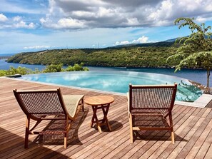 Outdoor pool, pool loungers - Les terrasses ceningan (Klungkung)