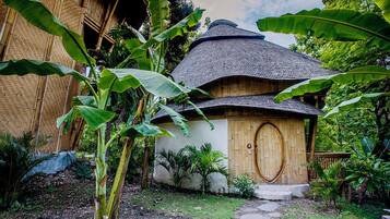 Bungalow Familial, balcon, vue jardin | Vue sur le jardin