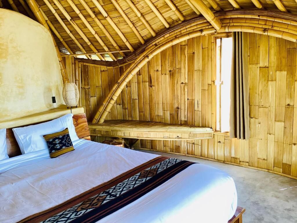 Deluxe Double Room, Sea View | Blackout drapes, free WiFi