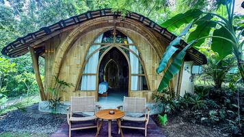 Bungalow Comfort, pemandangan kebun | Teras/patio