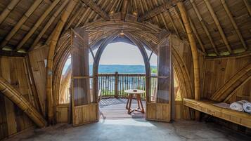 Deluxe Double Room, Sea View | Beach/ocean view