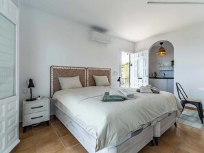 12 bedrooms, desk, Internet - Hacienda Competa by Interhome (Competa)